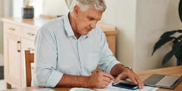 SECURE Act 2.0: 2025 Retirement Rule Changes & Your Plan - Cover Image