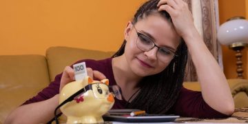 Emergency Fund Essentials: How Much to Save in 2025 - Cover Image