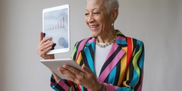 Maximize Your 401(k) in 2025: New Contribution Limits Guide - Cover Image