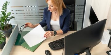 How to File a Claim for Employee Benefits: A Step-by-Step Guide - Cover Image