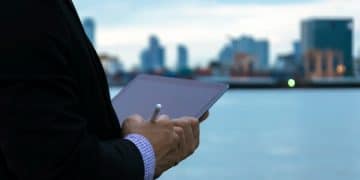 US Employee Benefits Laws in 2025: What's Changing? - Cover Image